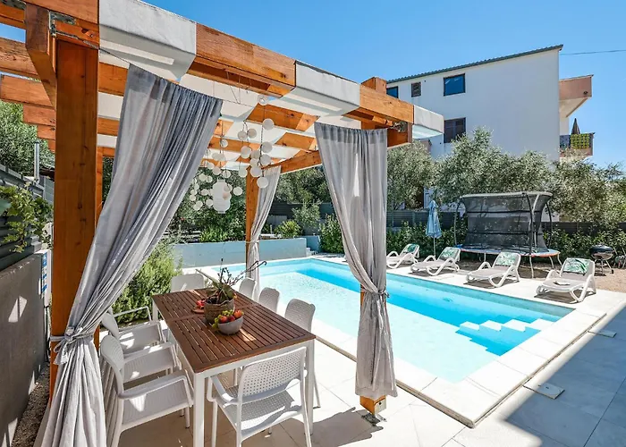 Val Semesterbostad Zadar